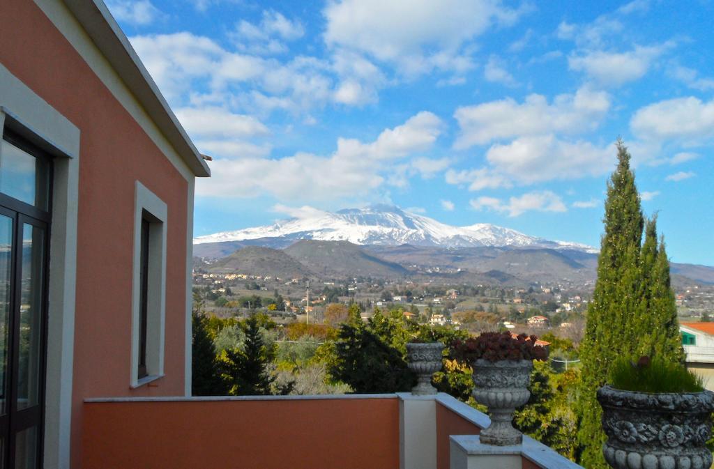 Villa Bonaccorso - Antica E Maestosa Villa Con Piscina Ai Piedi Dell'Etna Viagrande Pokoj fotografie